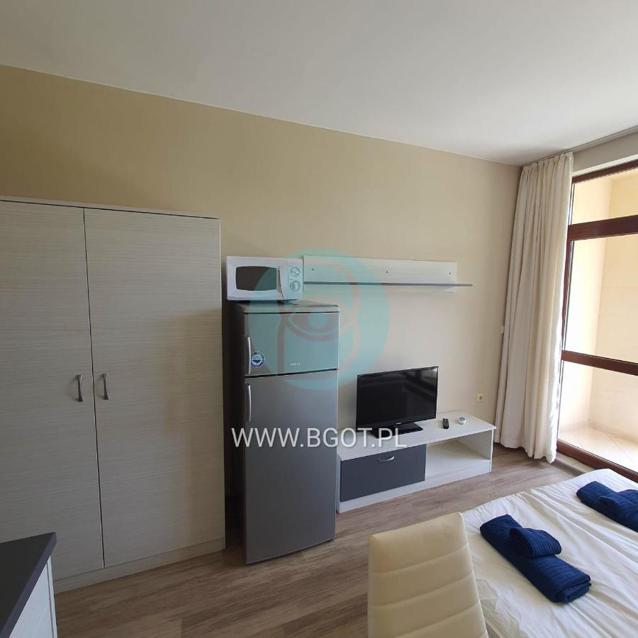 Sorrento Sole Mare - Apartments By The Beach Sveti Vlas Buitenkant foto