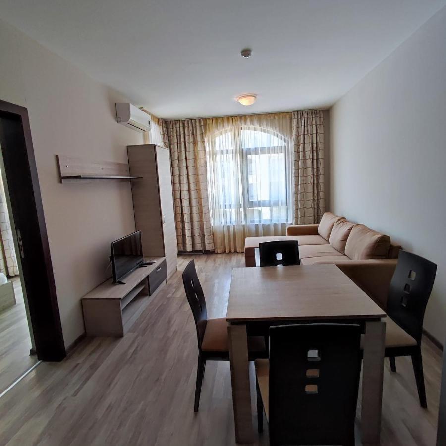 Sorrento Sole Mare - Apartments By The Beach Sveti Vlas Buitenkant foto