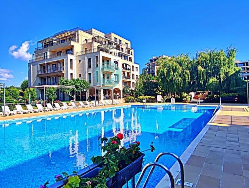 Sorrento Sole Mare - Apartments By The Beach Sveti Vlas Buitenkant foto