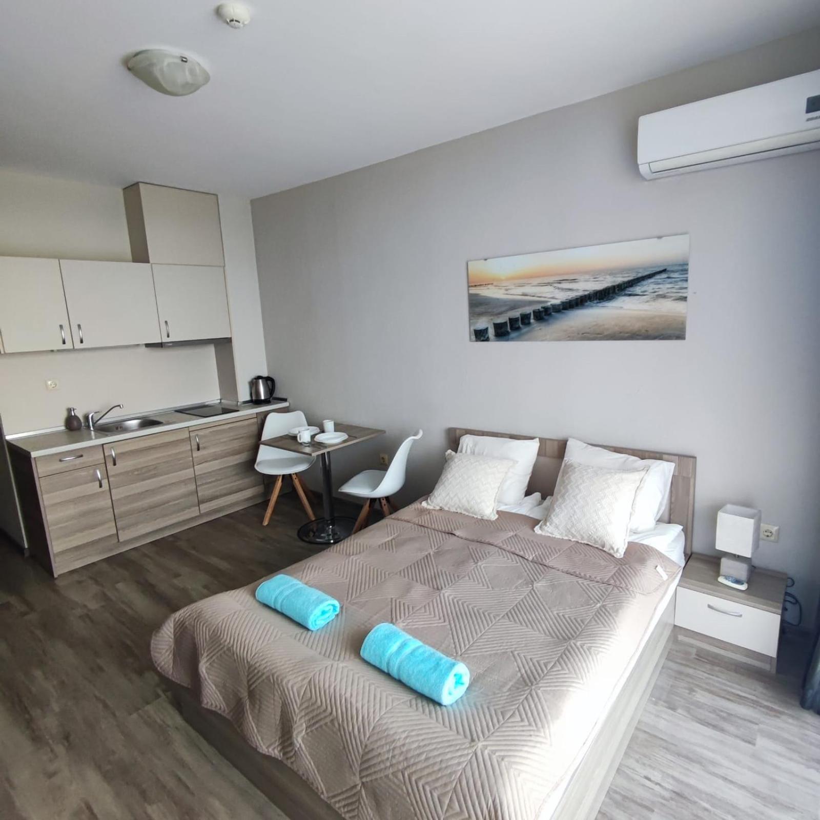 Sorrento Sole Mare - Apartments By The Beach Sveti Vlas Buitenkant foto